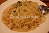 Captura de Espaguete com champignon e camarão