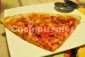 Pizza com massa caseira